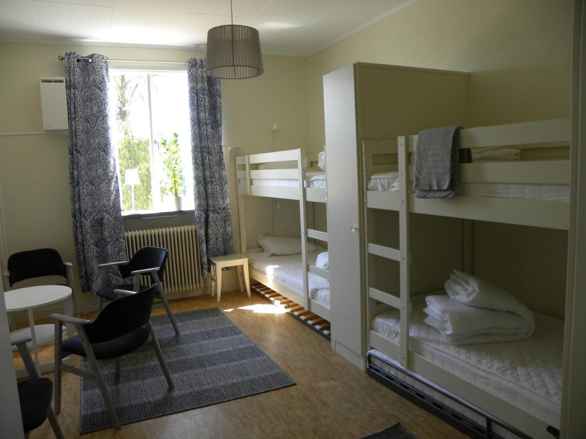 Hostel Kalvs Skolhus *